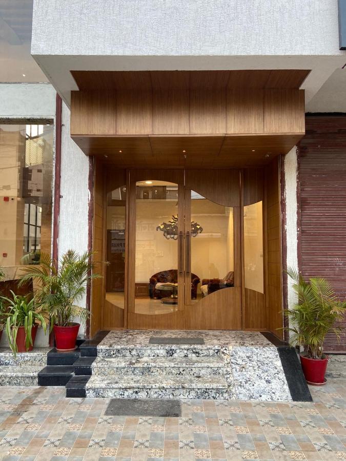 Hotel Mumbai House Express أُودايبور المظهر الخارجي الصورة