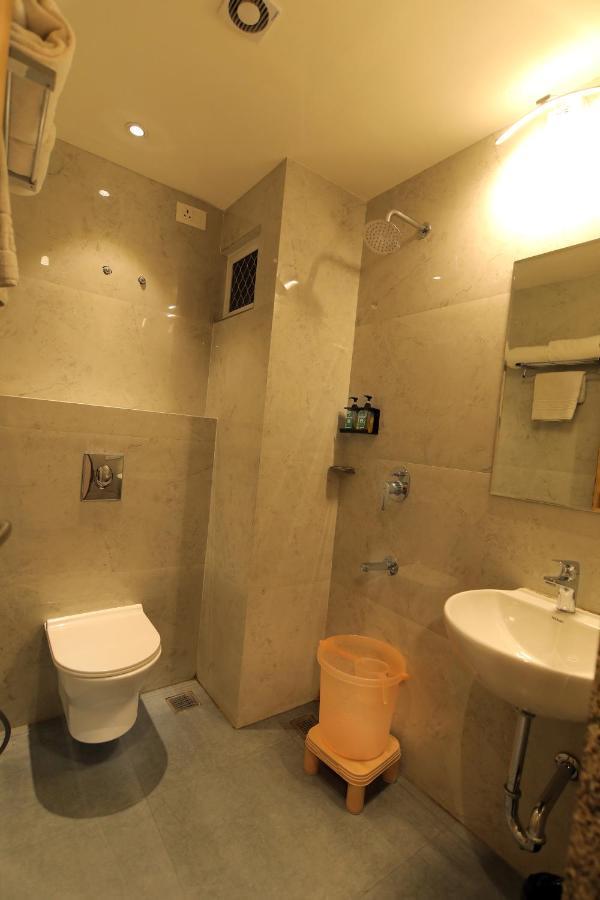 Hotel Mumbai House Express أُودايبور المظهر الخارجي الصورة