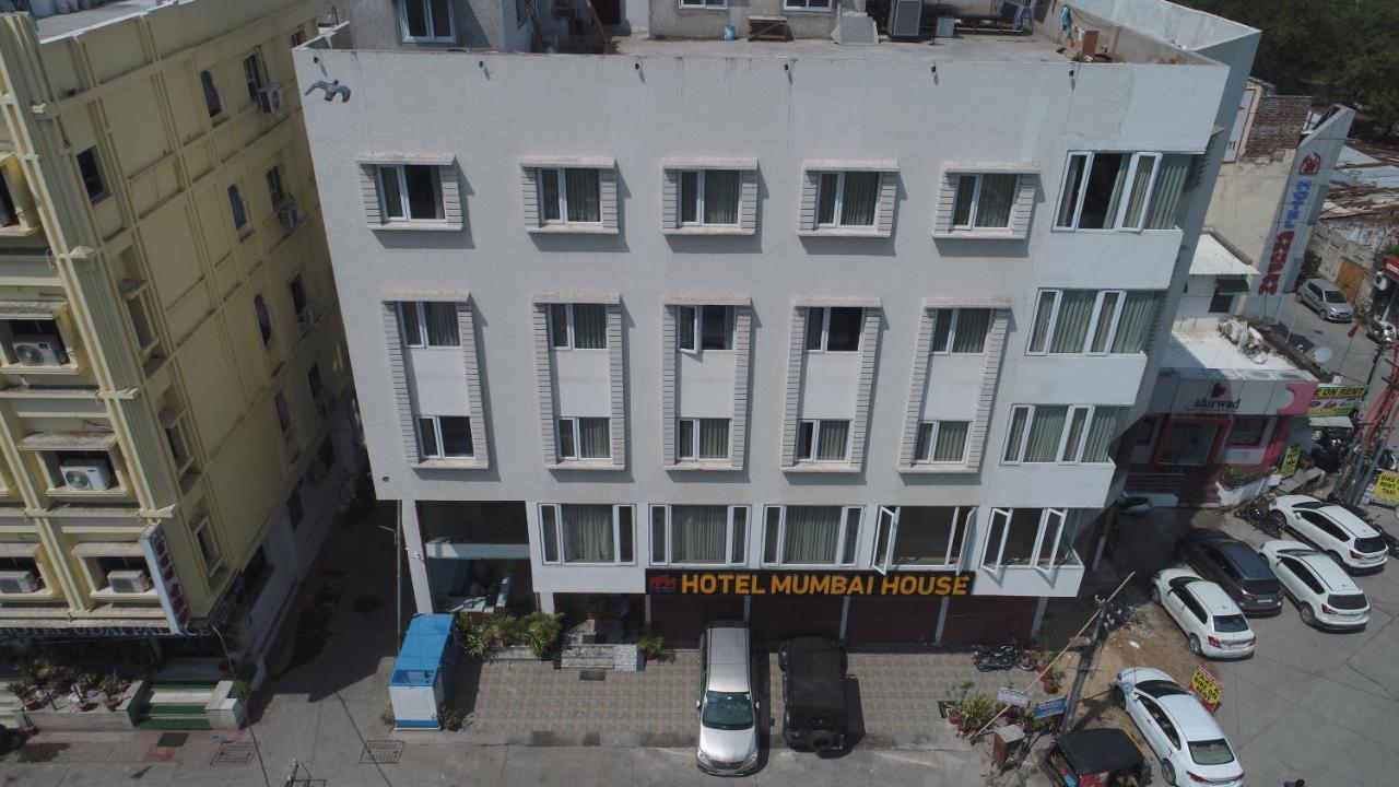 Hotel Mumbai House Express أُودايبور المظهر الخارجي الصورة